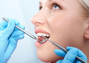 Методы диагностики пришеечного кариеса зубов