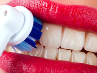 Как правильно выбрать лучшую электрическую зубную щётку