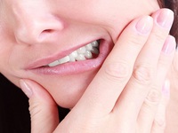 Особенности заживления десны после удаления зуба мудрости